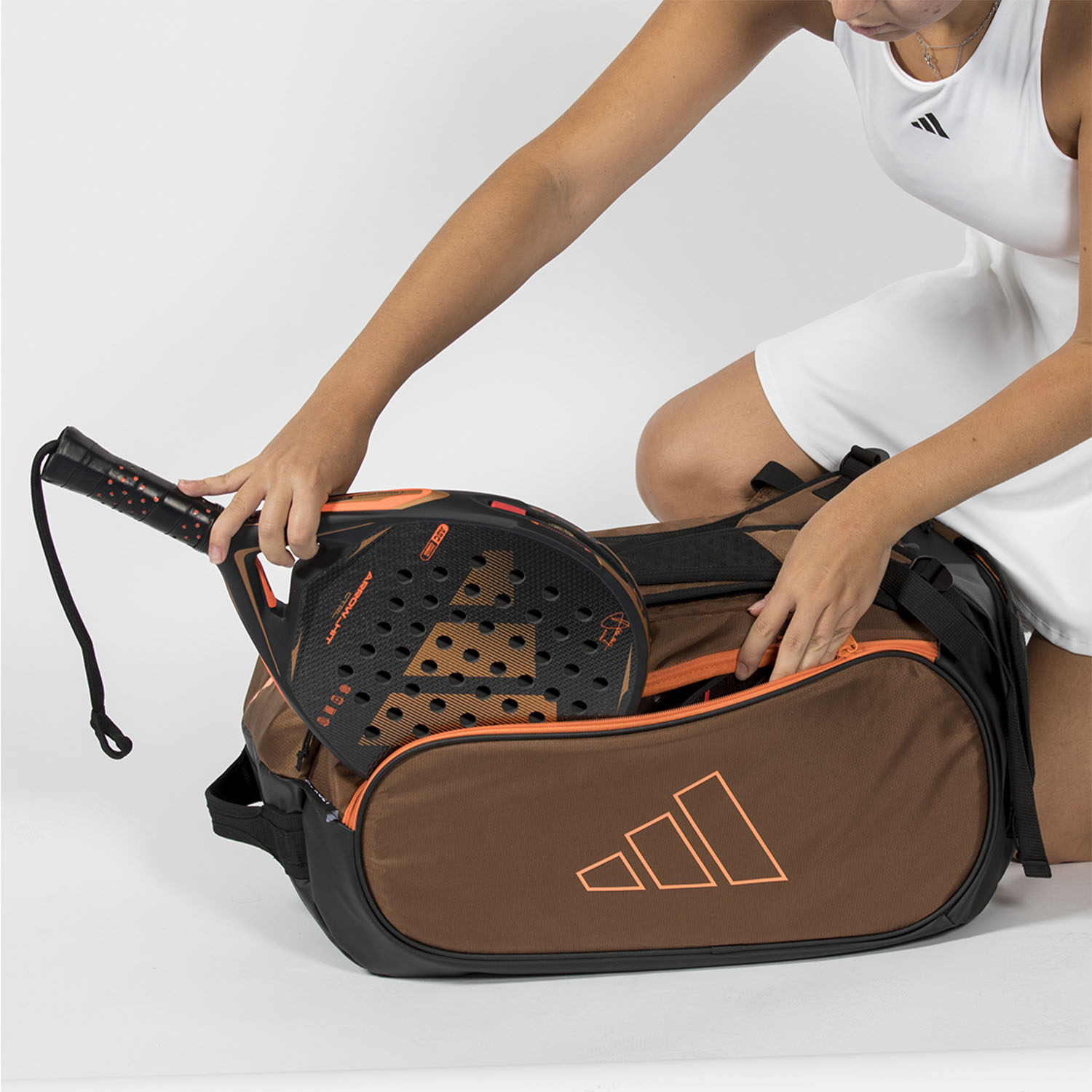 ADIDAS TOUR BRONZE 2026